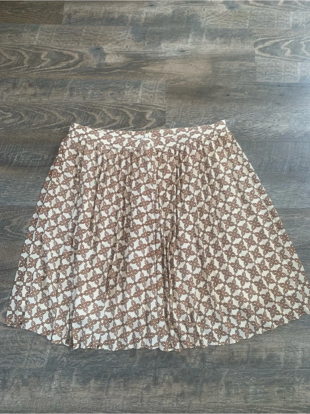 Pleated Preppy J.Crew Brown Tile Patterned Women’s Skirt